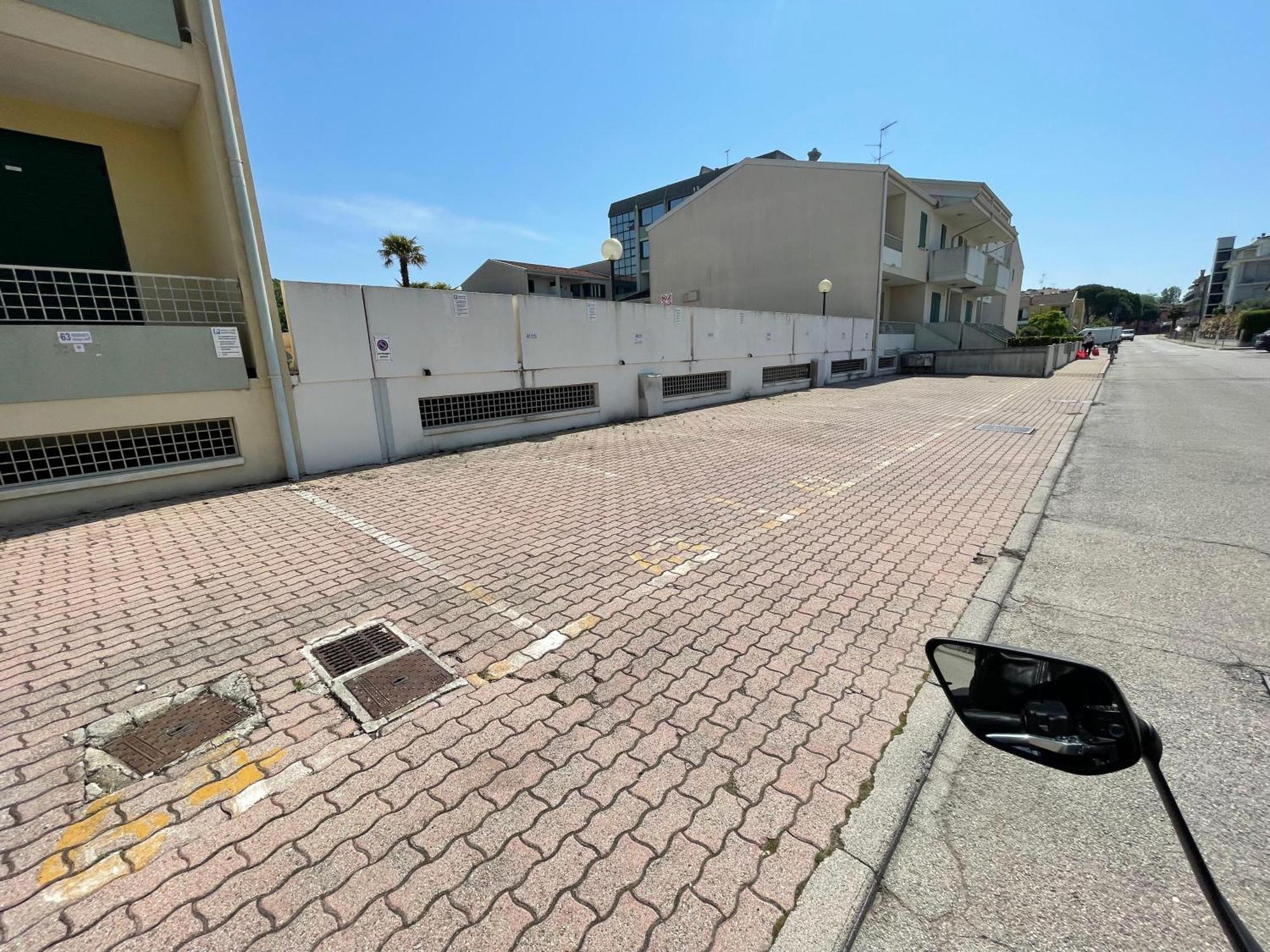 Villaggio Luna Swimmingpool- Agenzia Cocal Καόρλε Εξωτερικό φωτογραφία