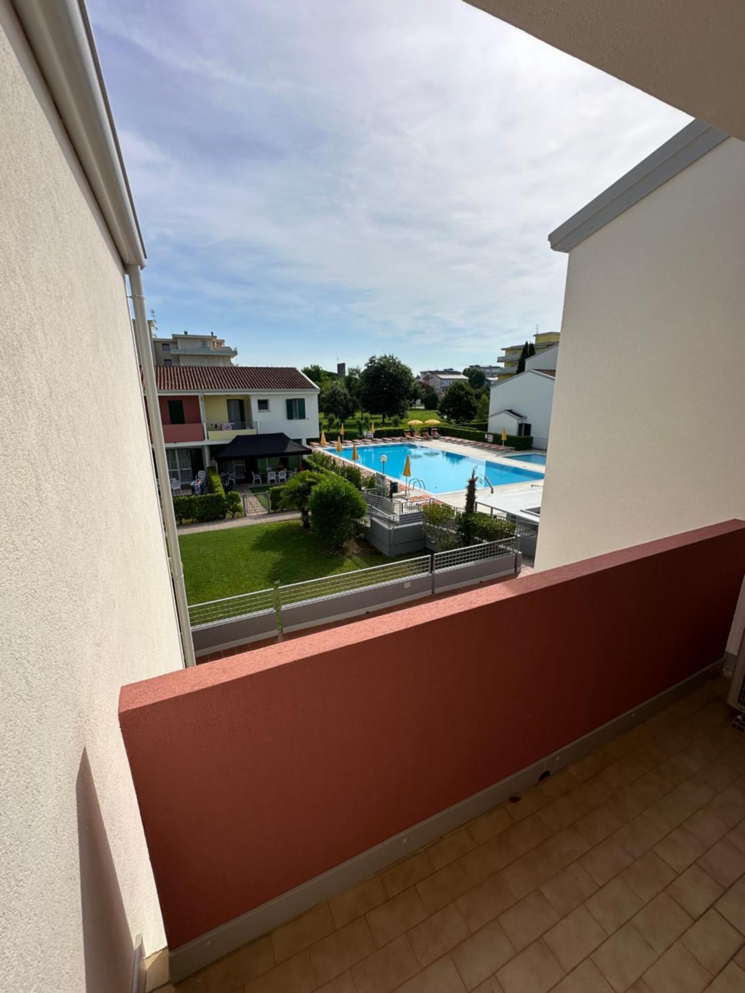 Villaggio Luna Swimmingpool- Agenzia Cocal Καόρλε Εξωτερικό φωτογραφία