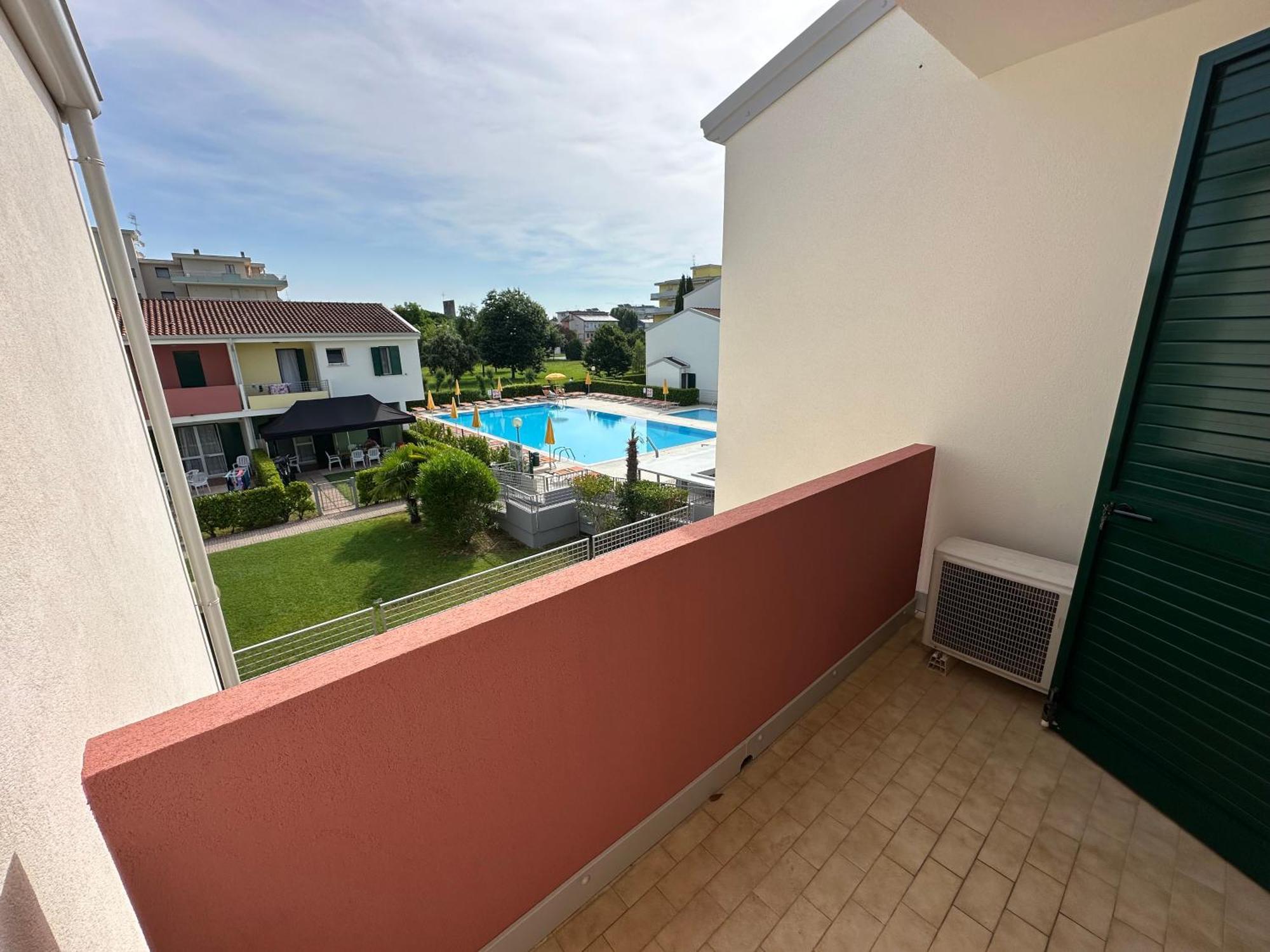 Villaggio Luna Swimmingpool- Agenzia Cocal Καόρλε Εξωτερικό φωτογραφία